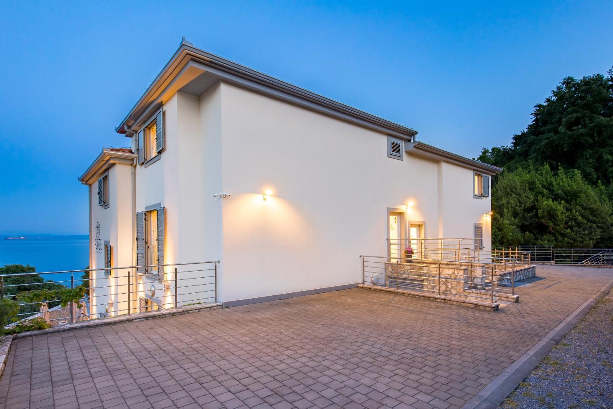 Plage Lovran Residence Экстерьер фото